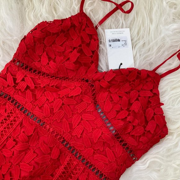 BARDOT ROXY LACE PARTY COCKTAIL DRESS - Picture 7 of 9